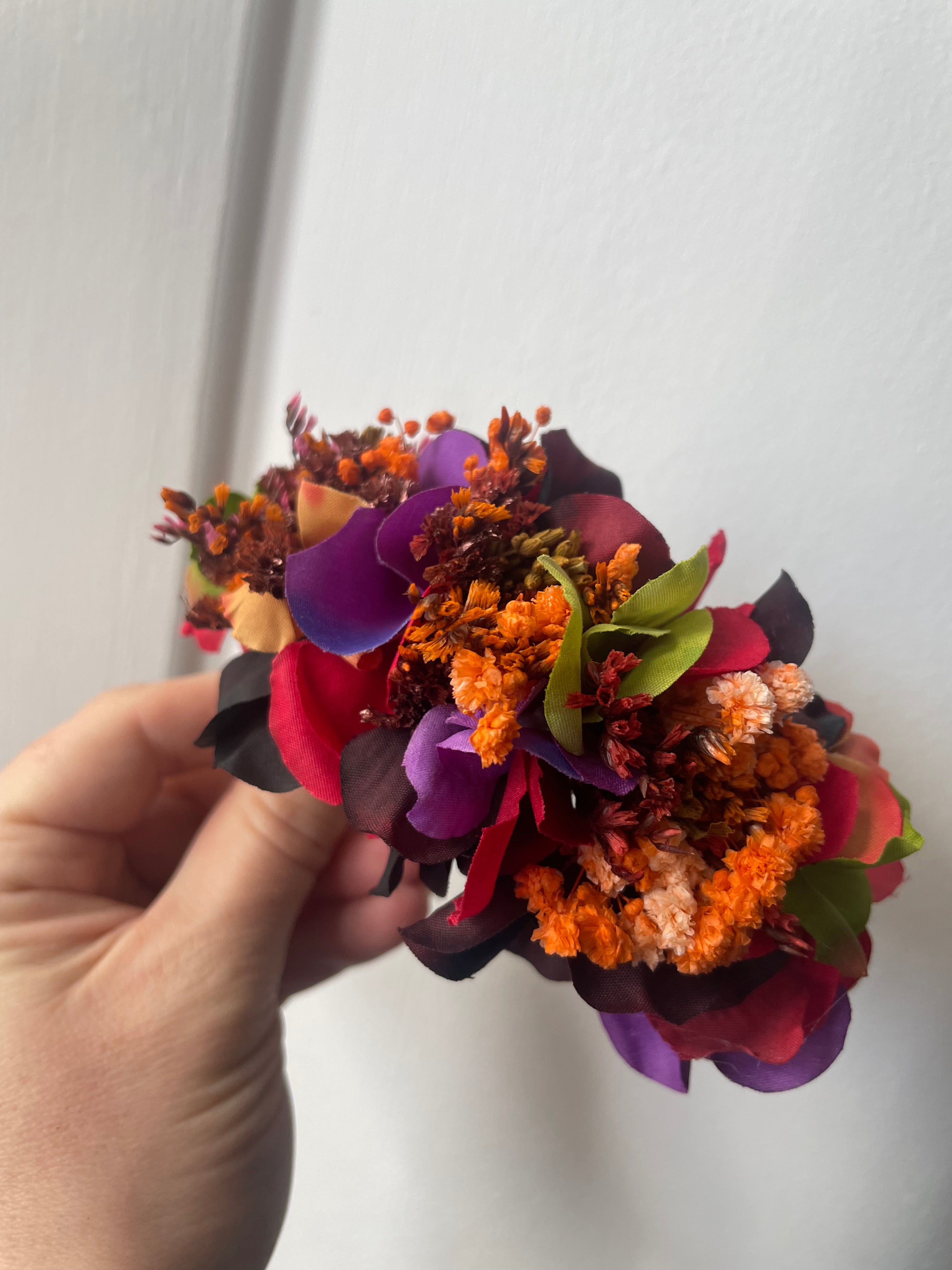 purple and reds bun wrap