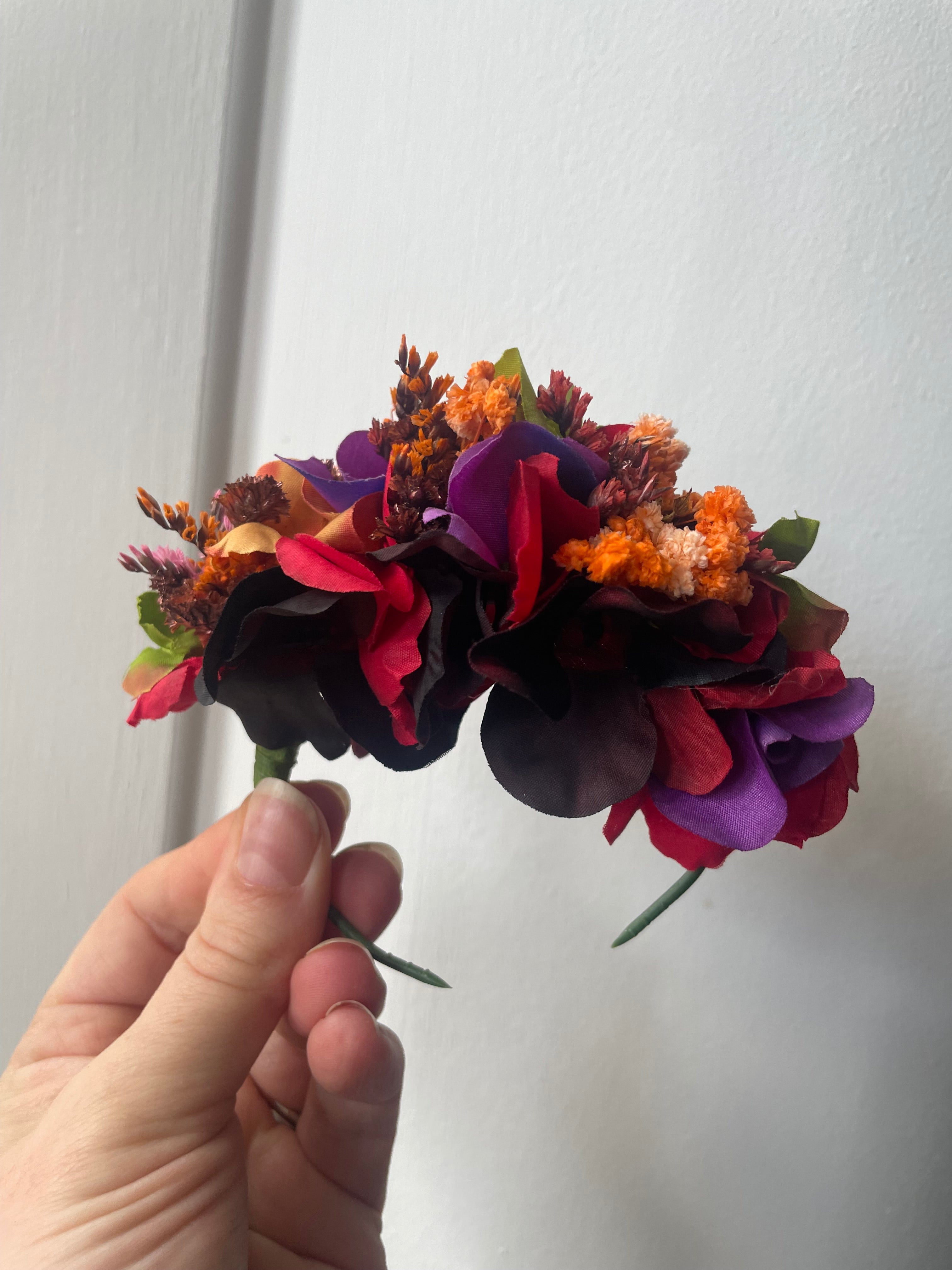 purple and reds bun wrap